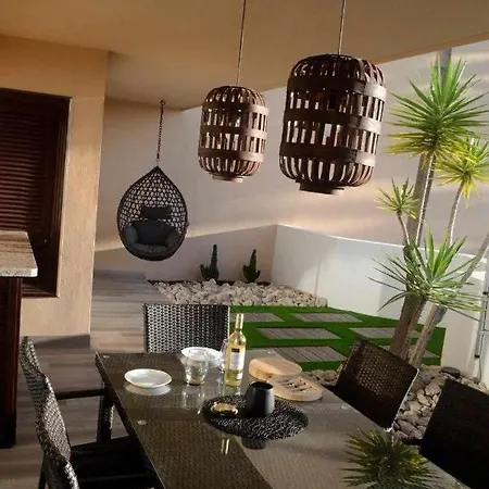 De Diseno Con Espectacular Terraza Apartament